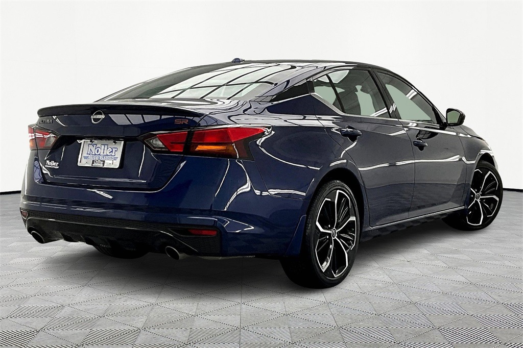 Used 2024 Nissan Altima SR with VIN 1N4BL4CV1RN407748 for sale in Kansas City