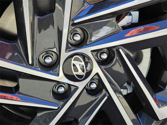 2026 Hyundai Tucson Limited photo 19