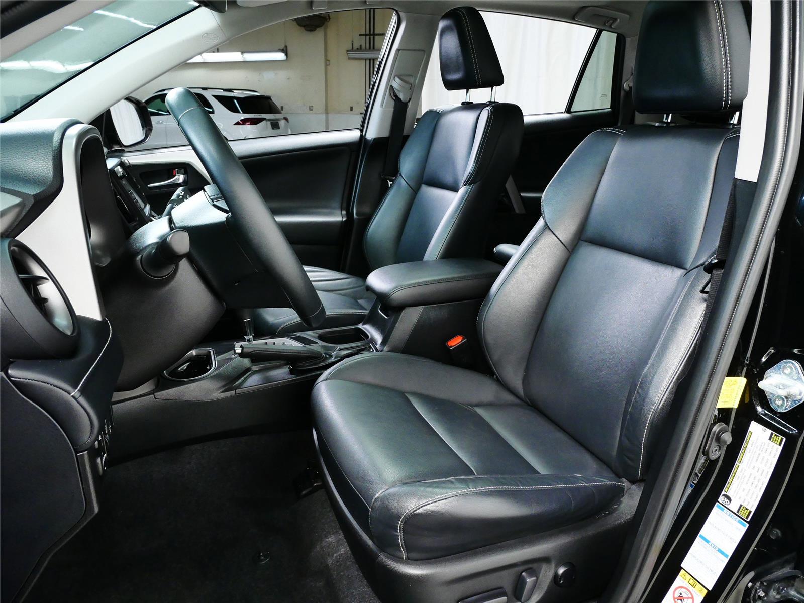 Used 2016 Toyota RAV4 Limited with VIN 2T3DFREV7GW483940 for sale in Minnetonka, Minnesota