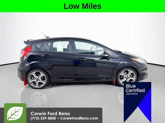 2016 Ford Fiesta ST photo 2