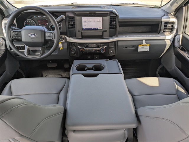 2026 Ford F-350 photo 14