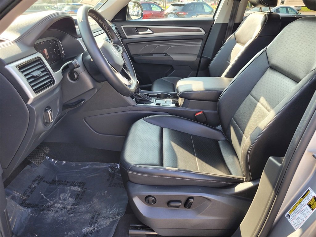 2022 Volkswagen Atlas V6 SE Technology photo 13