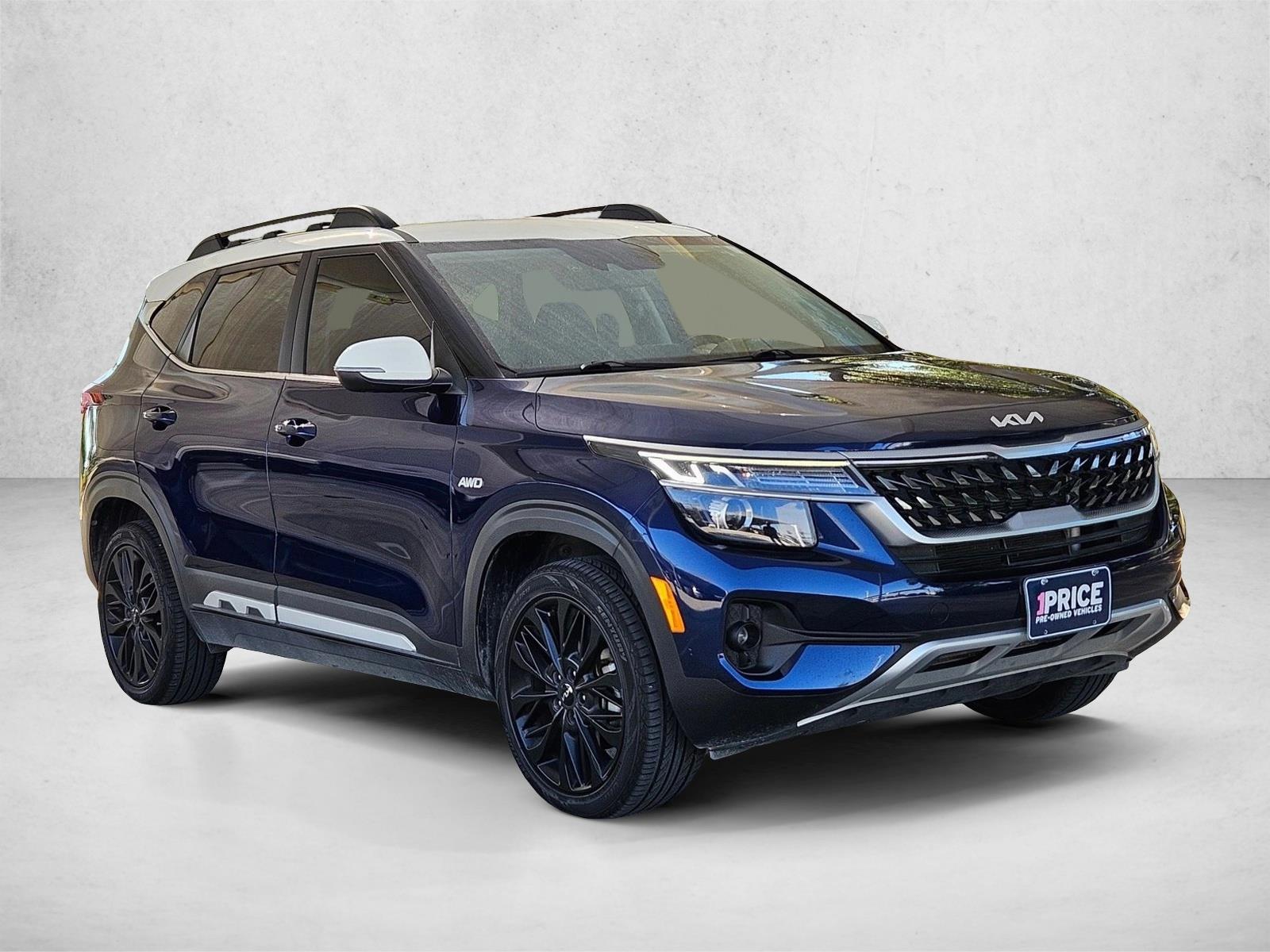 2023 Kia Seltos Nightfall Edition photo 2