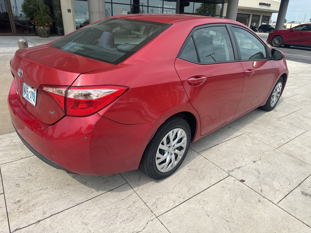 2018 Toyota Corolla L photo 3
