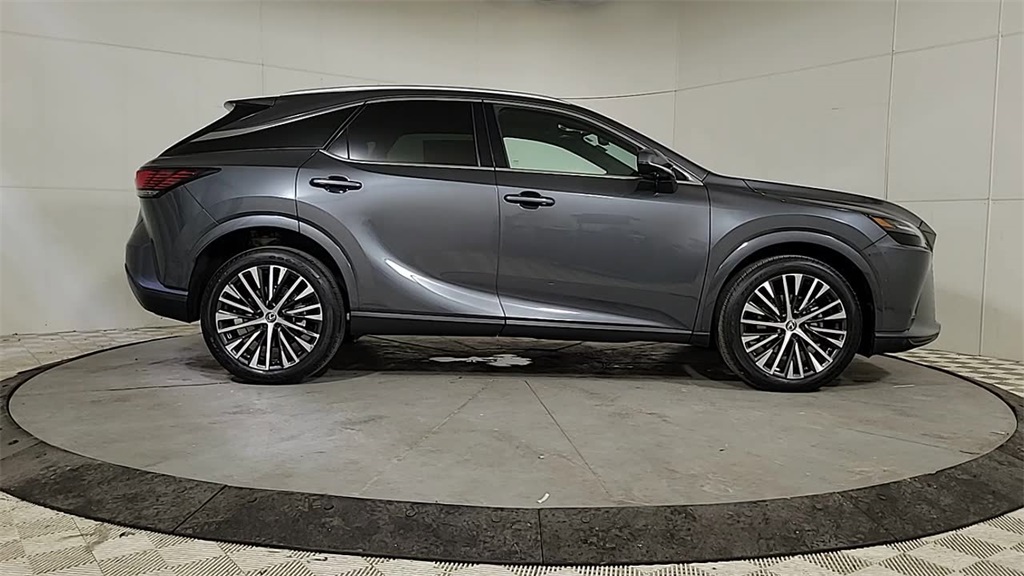 2024 LEXUS RX - Image 14