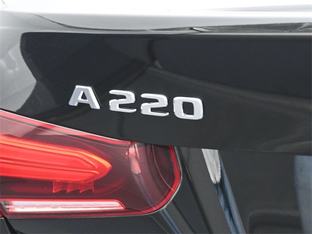 2022 Mercedes Benz A 220 photo 27