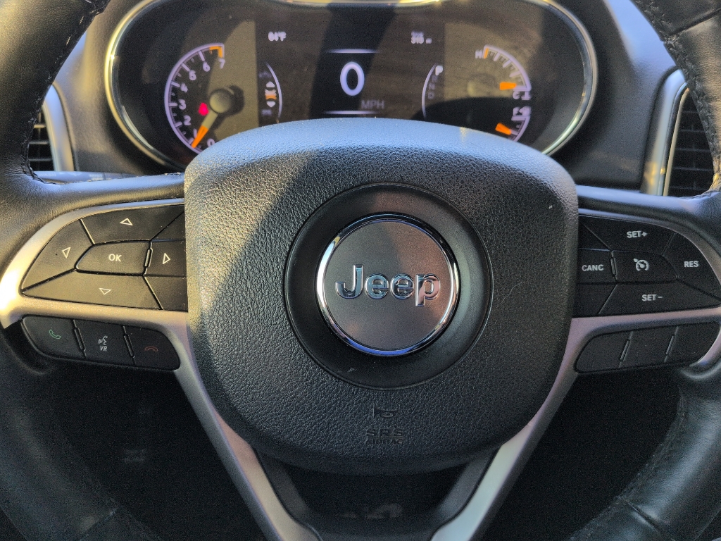 2018 Jeep Grand Cherokee Laredo photo 12