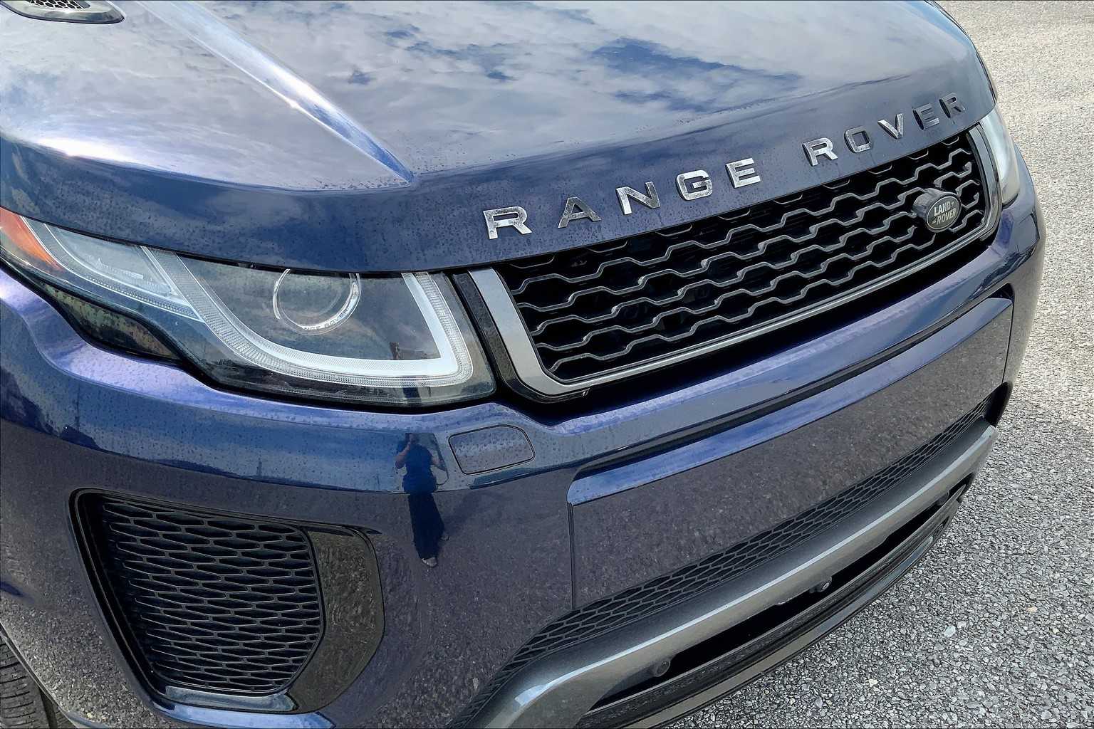 2018 Land Rover Range Rover Evoque HSE Dynamic photo 28