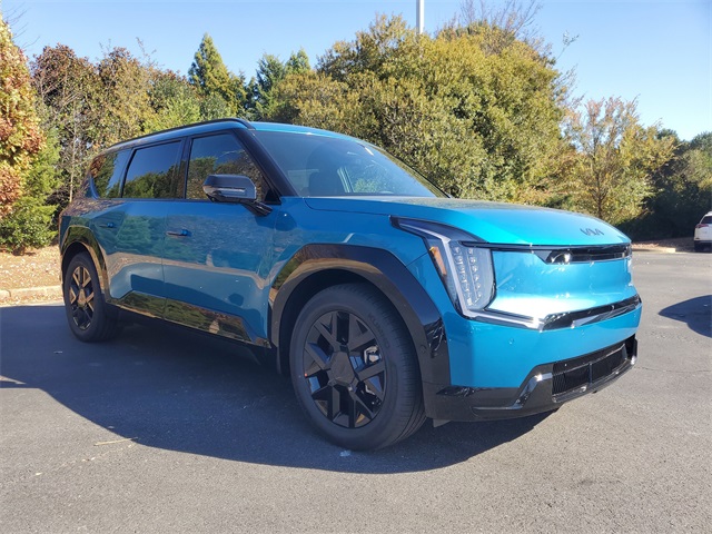 2026 Kia EV9 Land photo 3