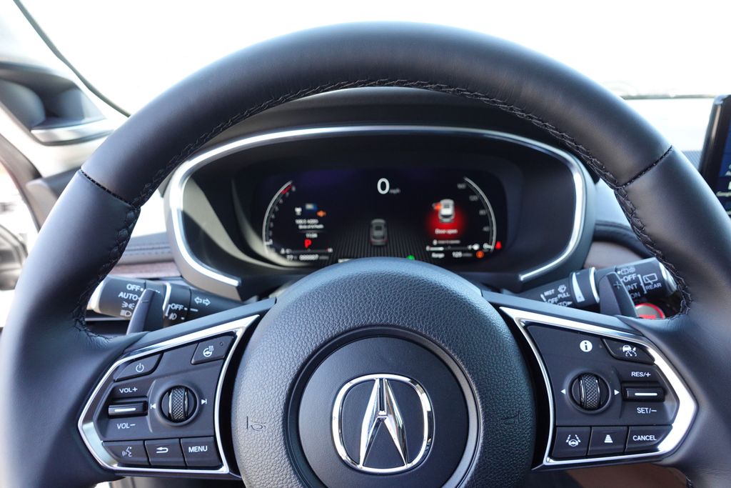 2026 Acura MDX SH-AWD Advance photo 16