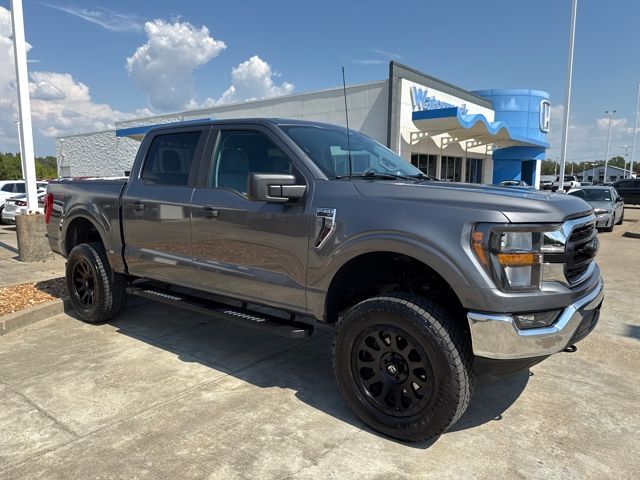 2023 Ford F-150 XLT photo 7