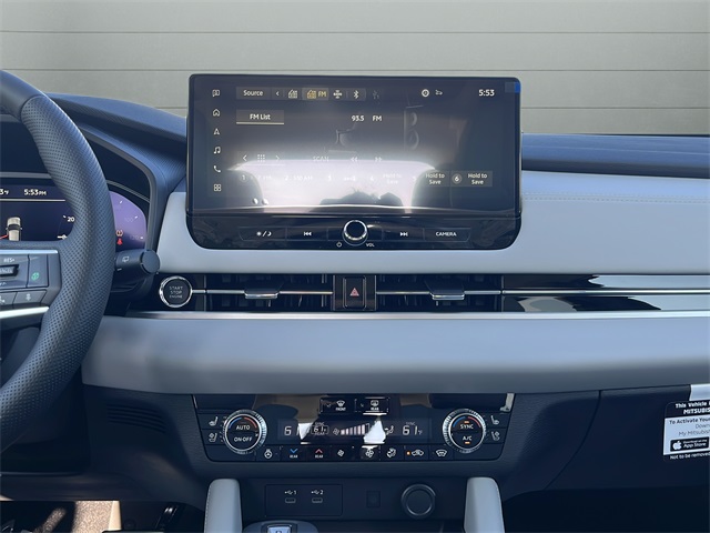 2025 Mitsubishi Outlander SEL photo 12