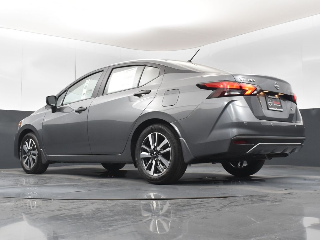 2025 Nissan Versa 1.6 S photo 36