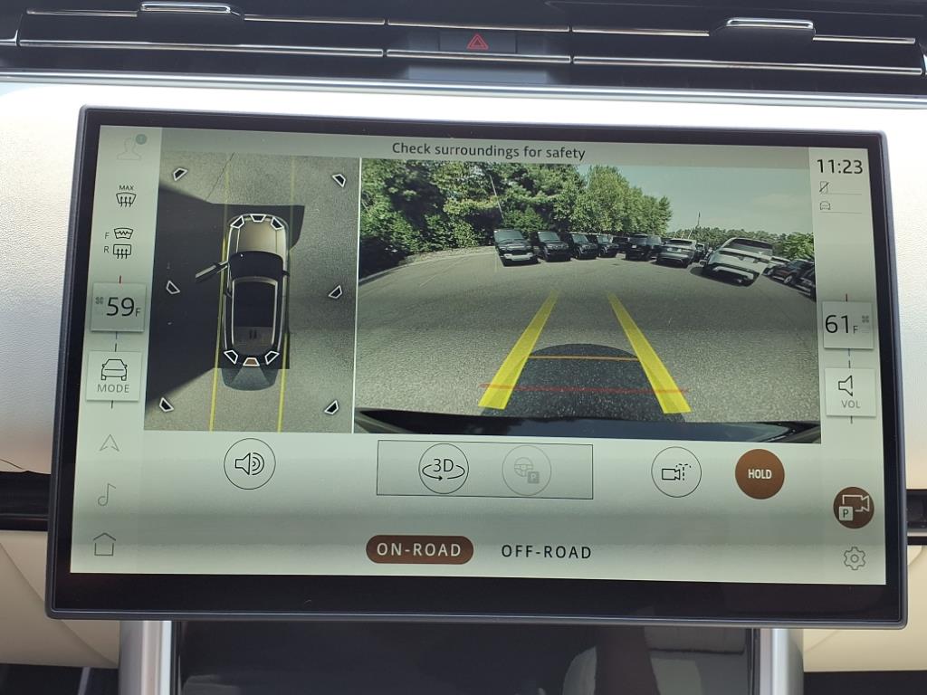 2025 Land Rover Range Rover SE photo 13
