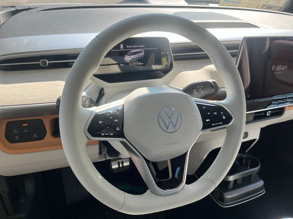 2025 Volkswagen ID. Buzz photo 9