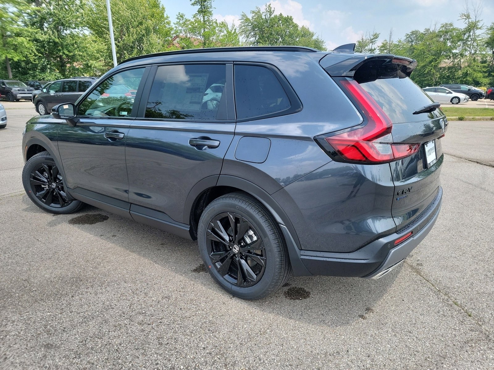 2026 Honda CR-V Hybrid Sport Touring photo 11