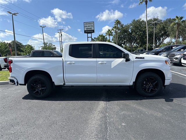 2025 Chevrolet Silverado 1500 RST photo 4