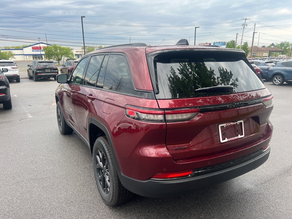 New 2024 Jeep Grand Cherokee Altitude Sport Utility in Oneida CZ3454