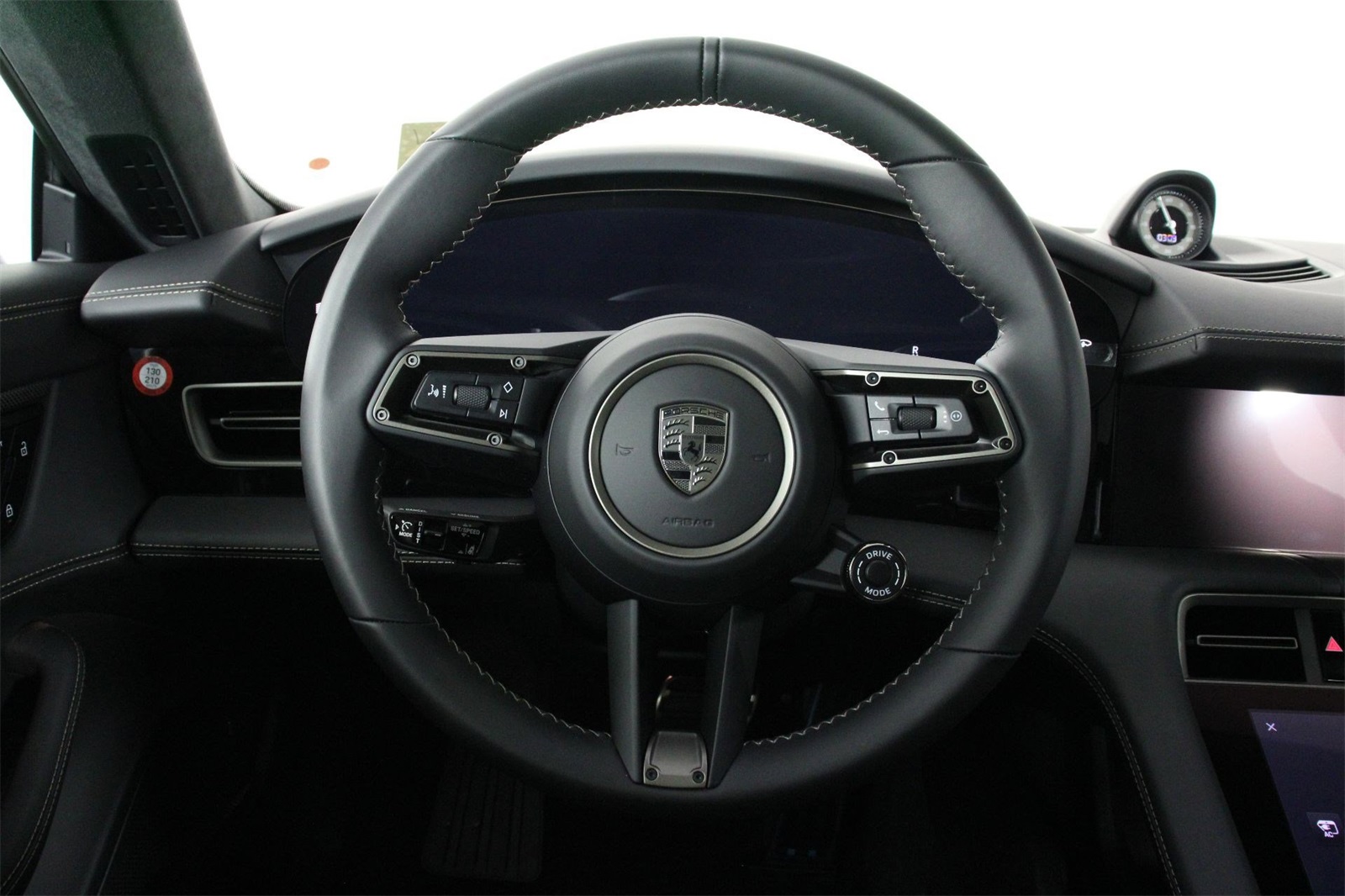 2025 Porsche Taycan Turbo S photo 12