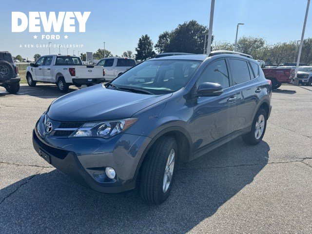 2014 Toyota RAV4 XLE photo 3