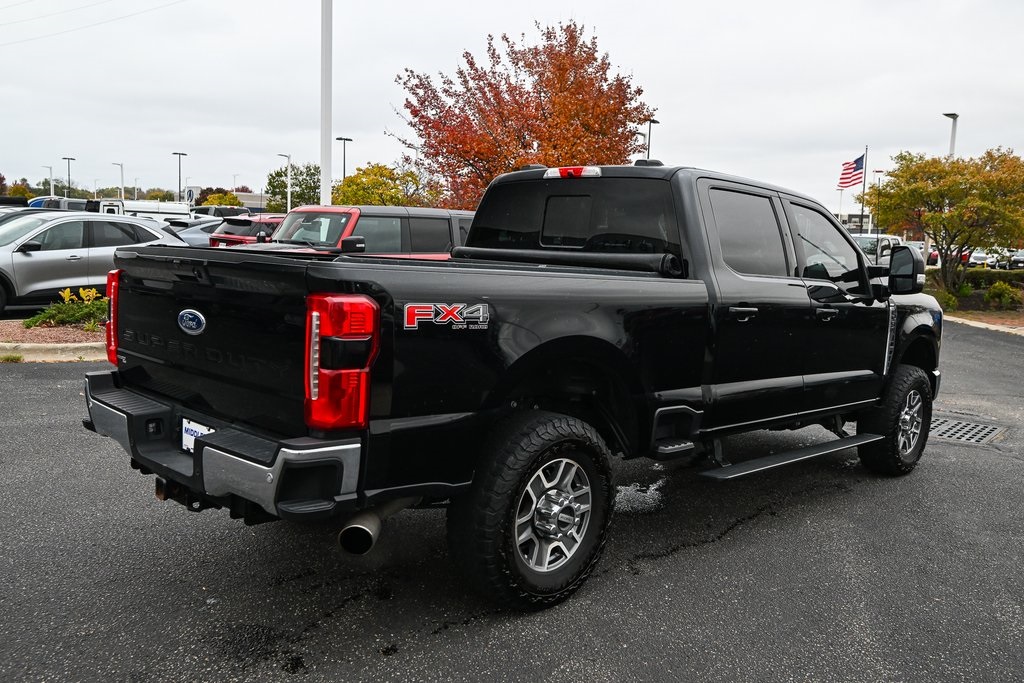 2023 Ford F-350 Lariat photo 3