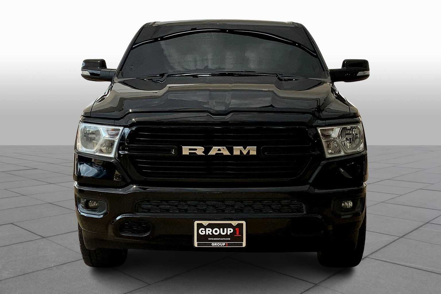 2019 Ram 1500 Big Horn Lone Star photo 3