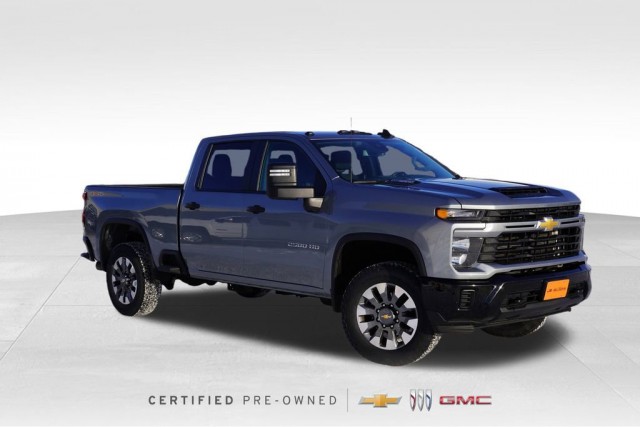 2024 Chevrolet Silverado 2500HD Custom's photo