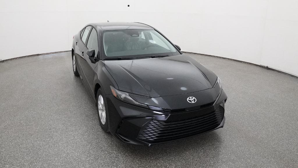 2026 Toyota Camry LE photo 32