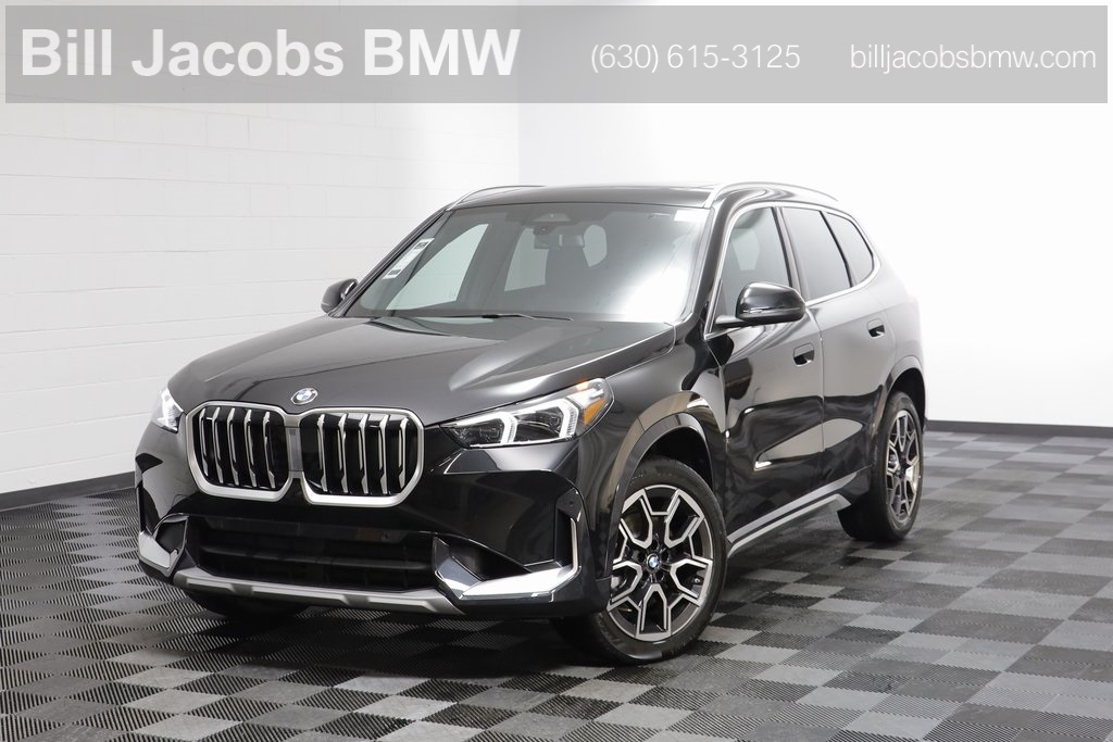2026 BMW X1 28i's photo