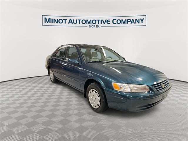 Used 1997 Toyota Camry LE with VIN 4T1BG22K2VU179247 for sale in Minot, ND