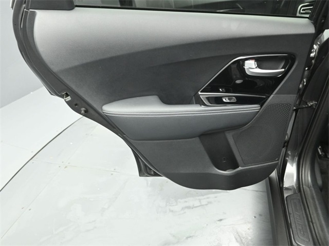 2022 KIA NIRO - Image 23