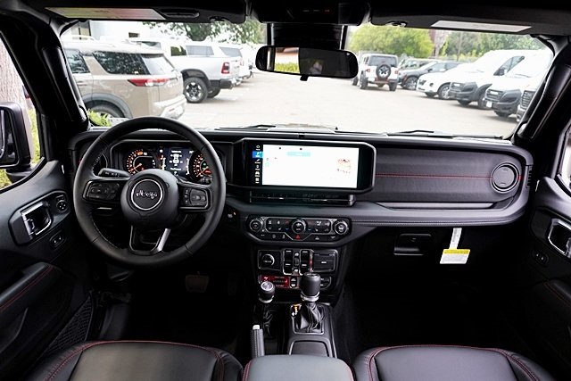 New 2025 Black Clear-Coat Exterior Paint Jeep Rubicon image 24