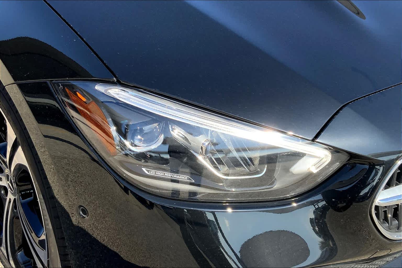 2025 Mercedes Benz C 300 photo 17