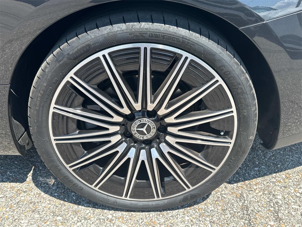 2024 Mercedes Benz CLE 300 photo 4
