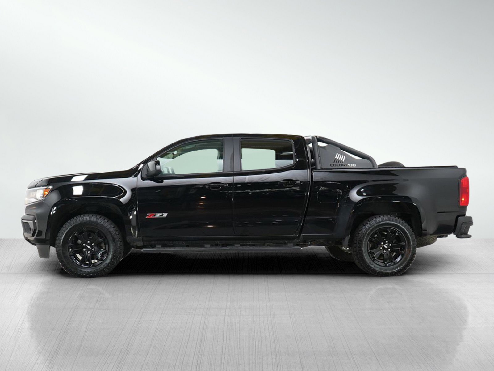 Used 2022 Chevrolet Colorado Z71 with VIN 1GCGTDEN5N1156831 for sale in Burnsville, Minnesota