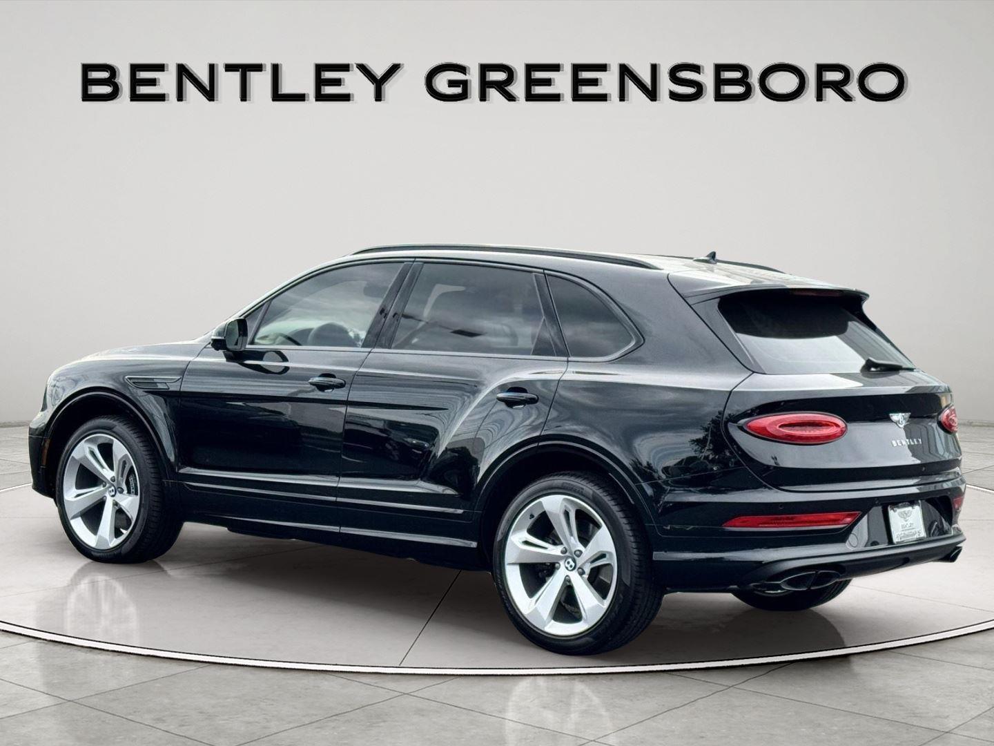 2024 Bentley Bentayga V8 photo 42