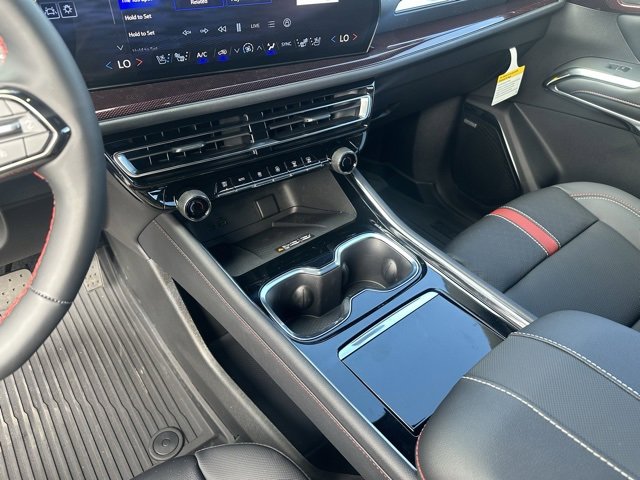 2026 Chevrolet Traverse RS photo 30