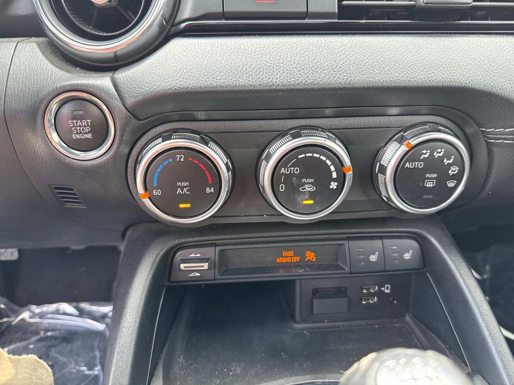 2023 Mazda MX-5 Miata RF Miata Grand Touring photo 17