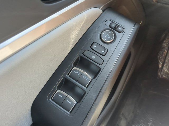 2025 Acura Integra Base photo 23