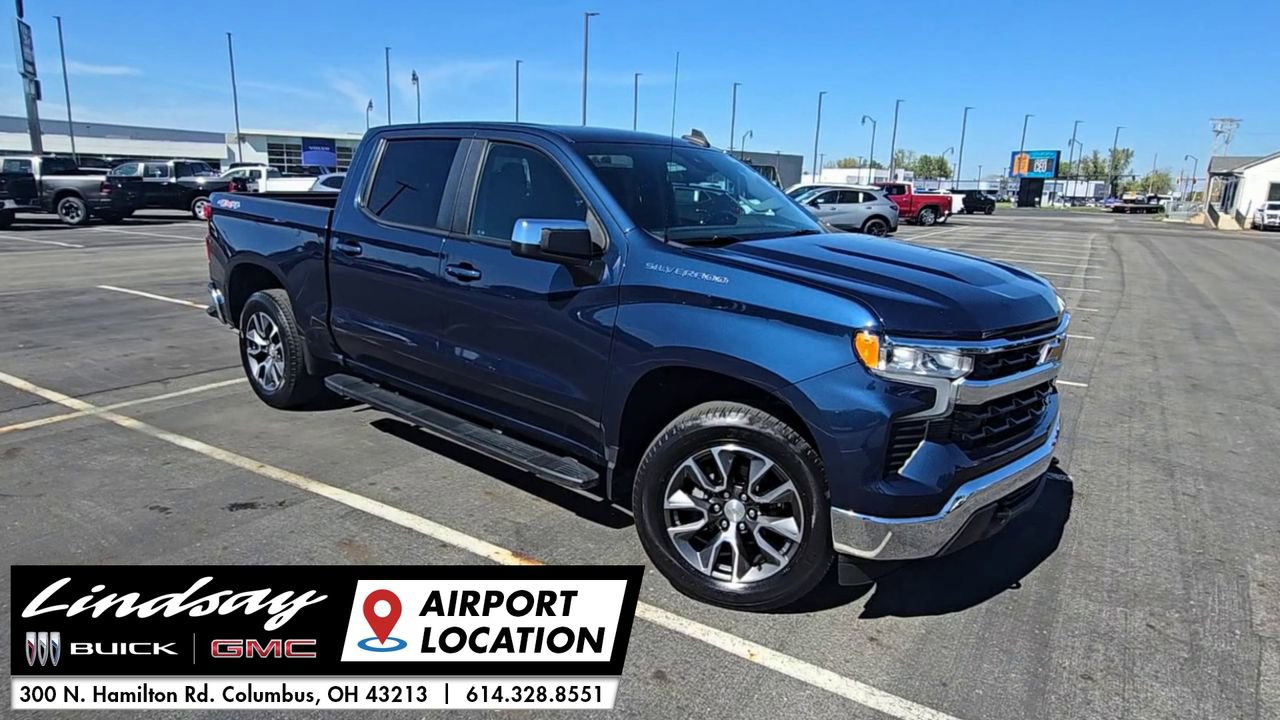 2022 Chevrolet Silverado 1500 LT photo 2