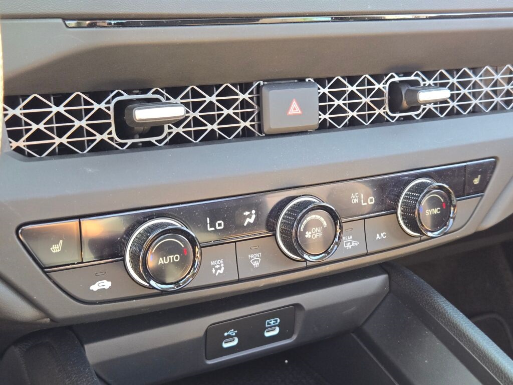 2025 Honda Accord SE photo 18