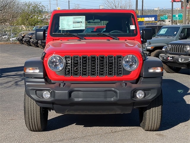2025 Jeep Wrangler Sport photo 3