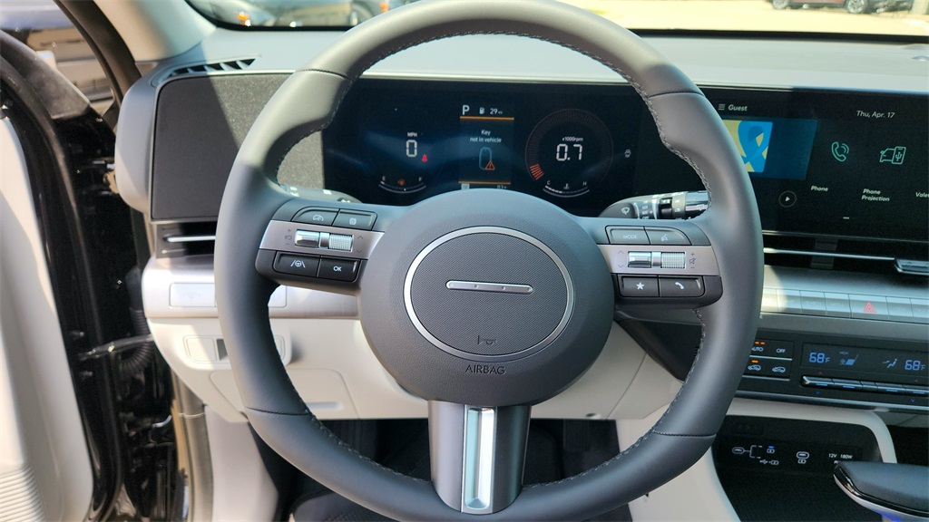 2025 Hyundai Kona SEL photo 16