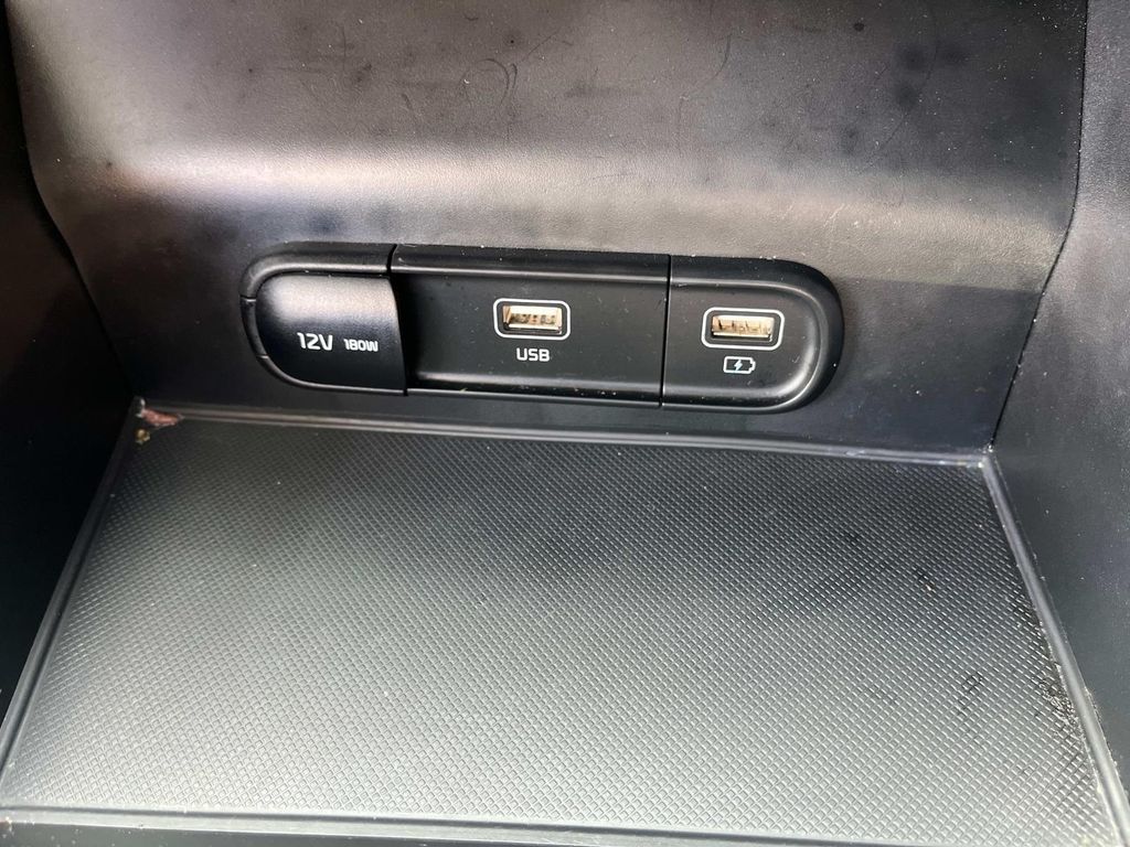 2024 Kia K5 GT photo 24