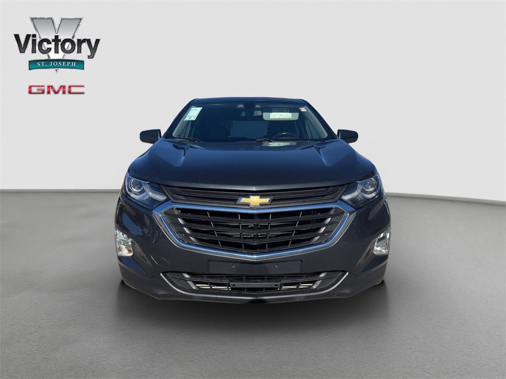 2018 Chevrolet Equinox LT photo 3