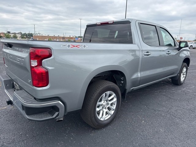 2024 Chevrolet Silverado 1500 LT photo 4