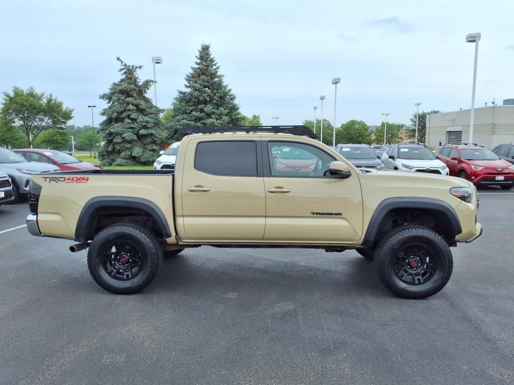 Certified 2018 Toyota Tacoma TRD Off Road with VIN 3TMCZ5AN9JM164923 for sale in Burnsville, Minnesota