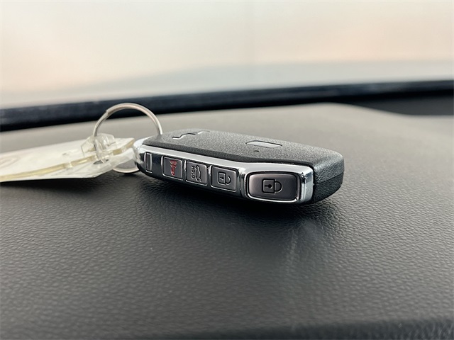 2023 Kia K5 GT-Line photo 25