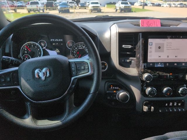 2025 Ram 1500 Tradesman photo 9