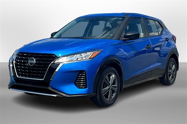 2022 Nissan Kicks S photo 3